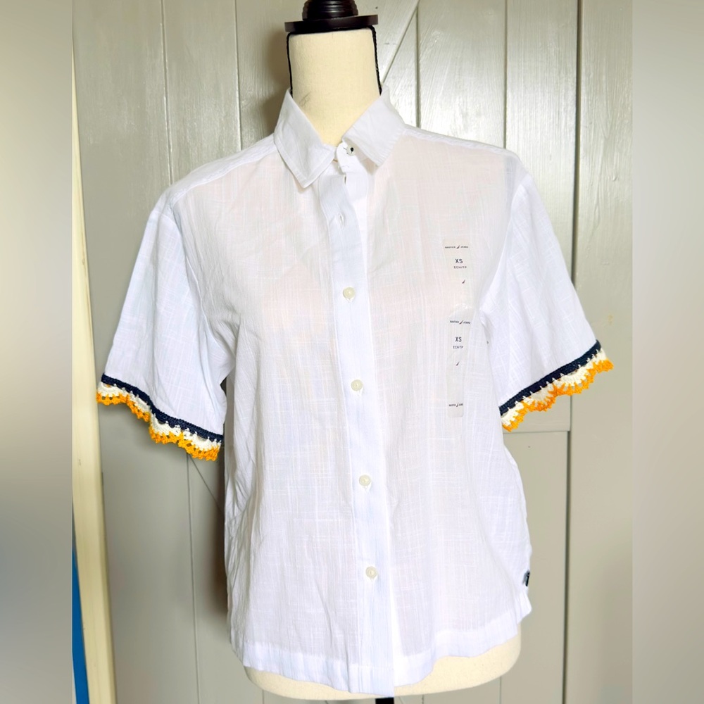 Nautica White and Yellow Casual Button Down Shirt